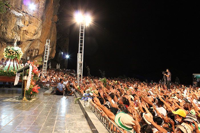 A Romaria de Bom Jesus da Lapa: A Capital da Fé Baiana!