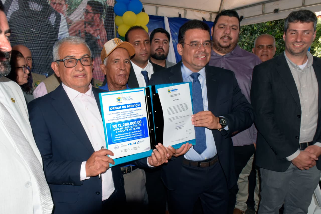 Prefeito Walter Mariano dá ordem de serviço para início das obras do Sistema de Esgotamento Sanitário de Correntina