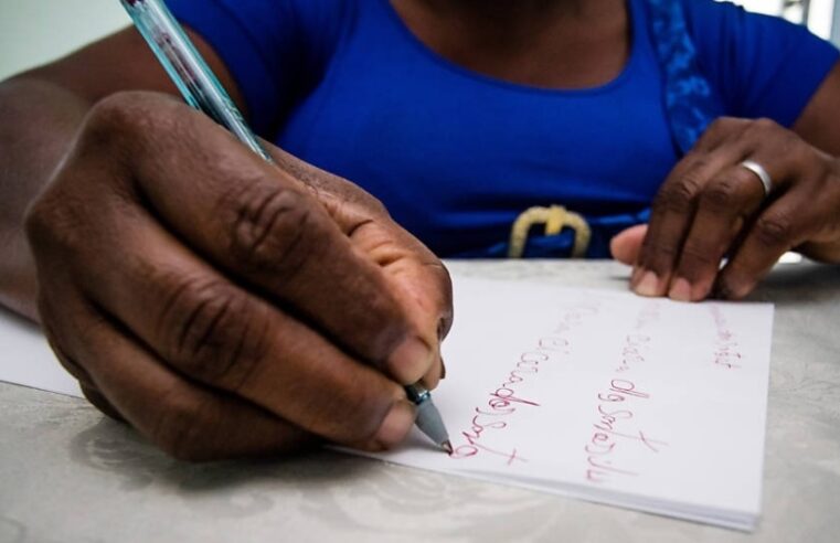 O Perigo da Leitura Rasa: Porque a Falta de Interpretação de Texto Gera Violencia e Atraso