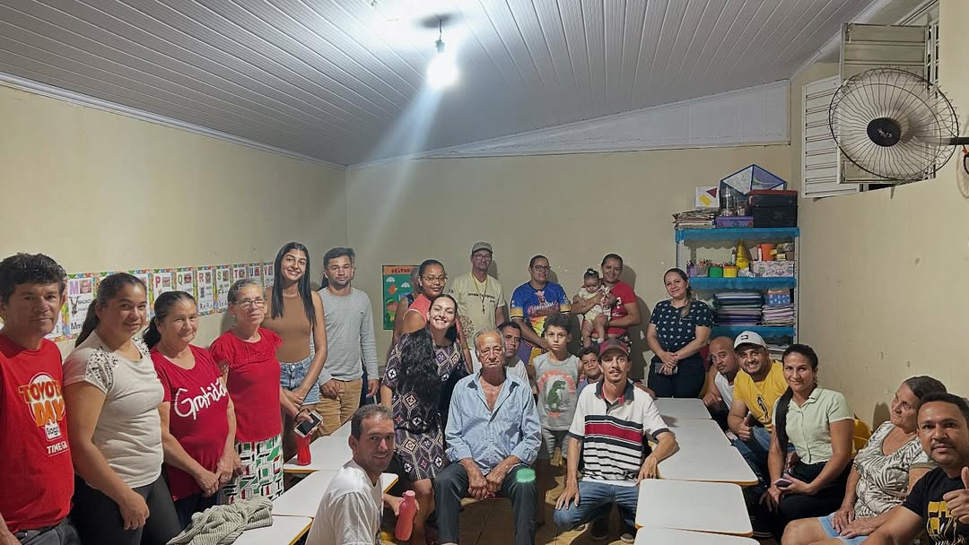 A POLÍTICA DO FAZER: COMO A SOCIEDADE CIVIL CONSOLIDOU A FEIRA DO RANCHINHO 🧺✊