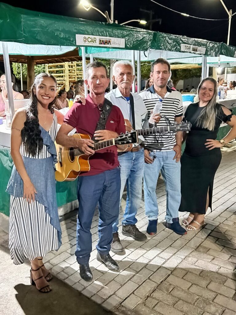 Oscar e seu filho Carlindo, sucesso do sertanejo