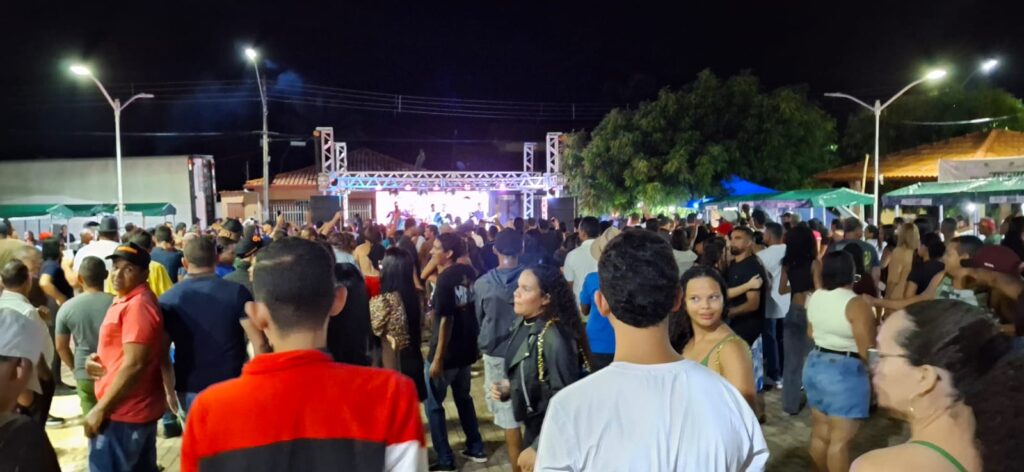 Forró Rancho D'Ouro na Feira Livre do Ranchão